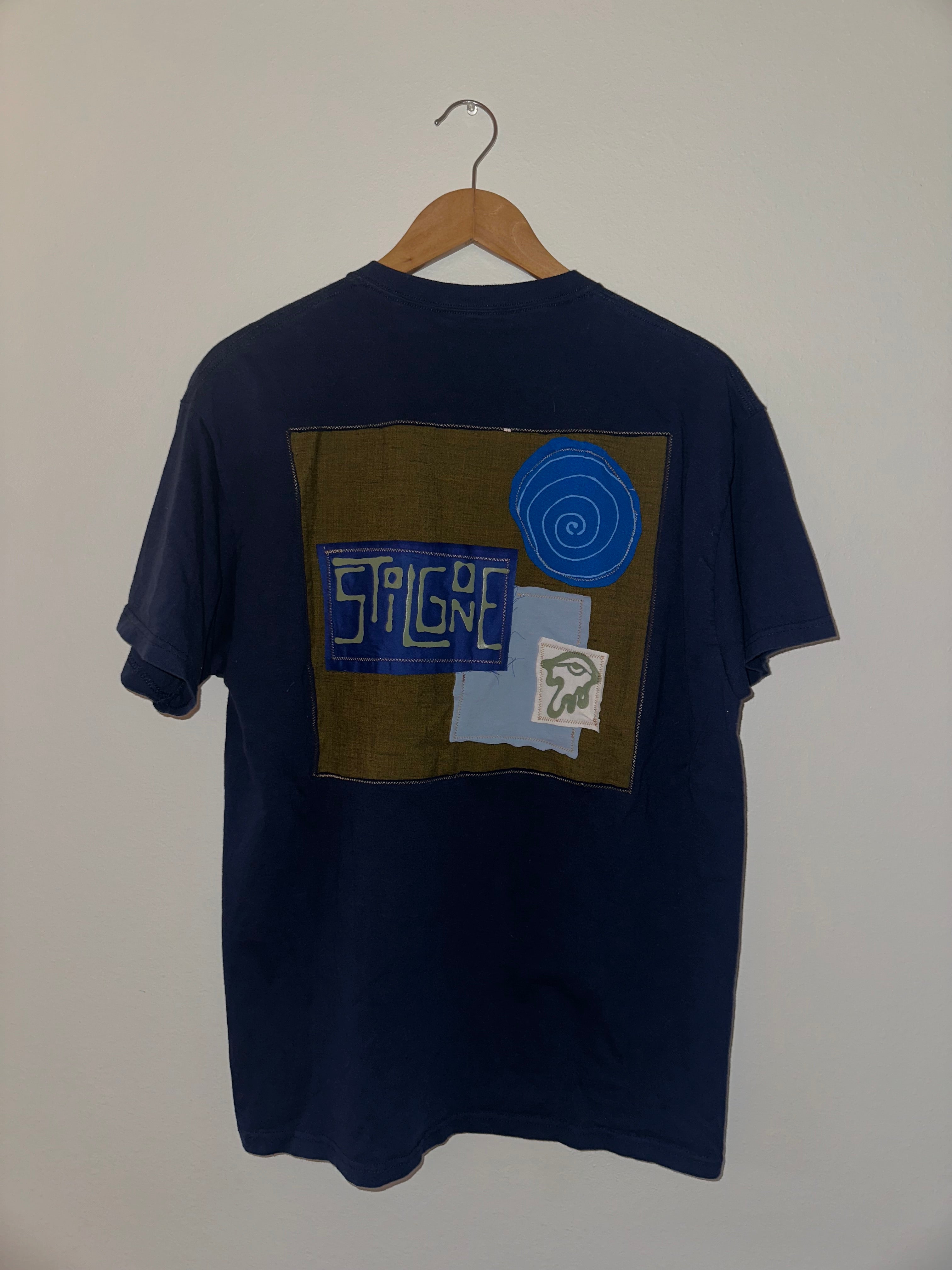 navy blue drip swirl