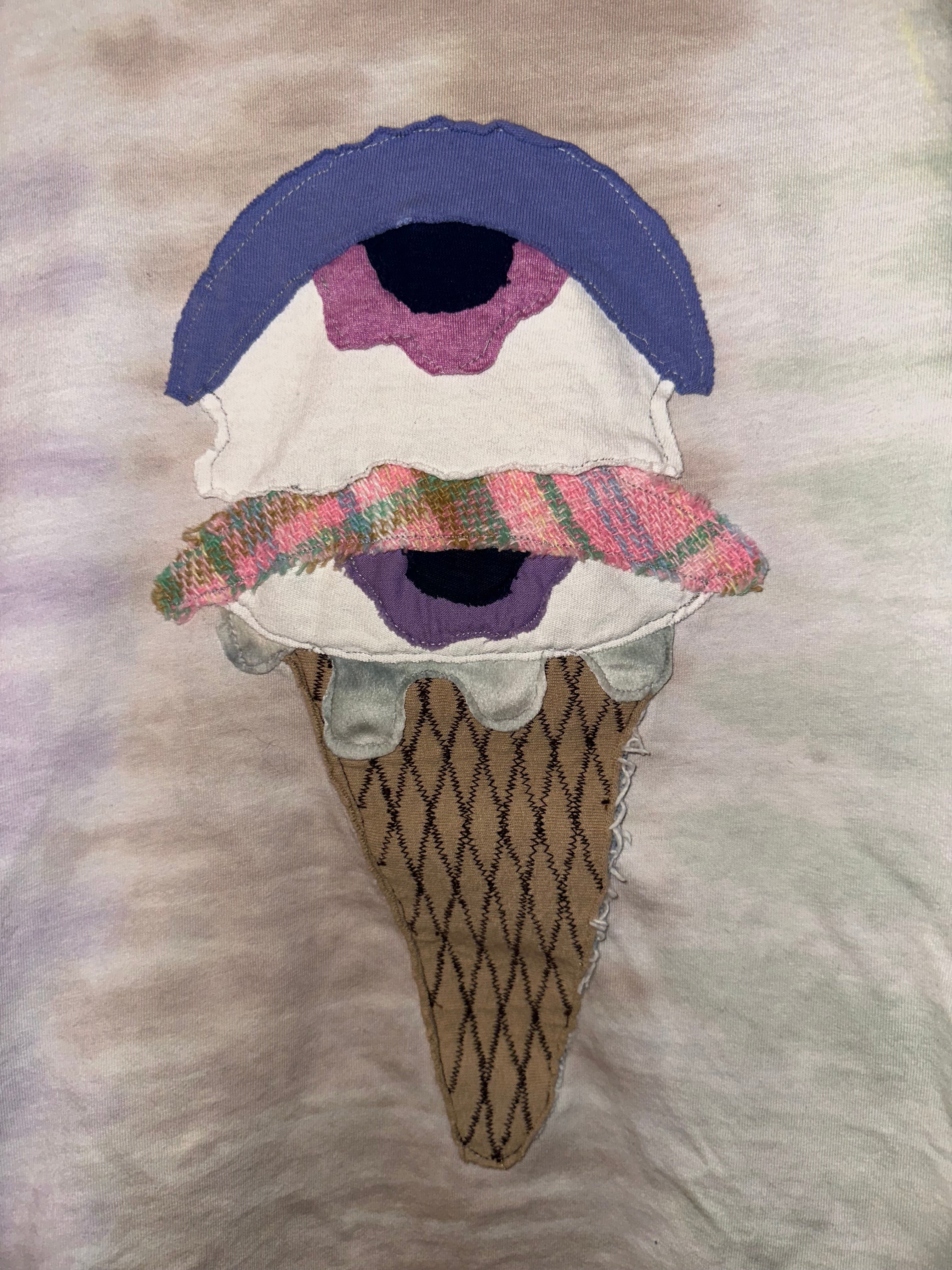 (eye)ce cream cone